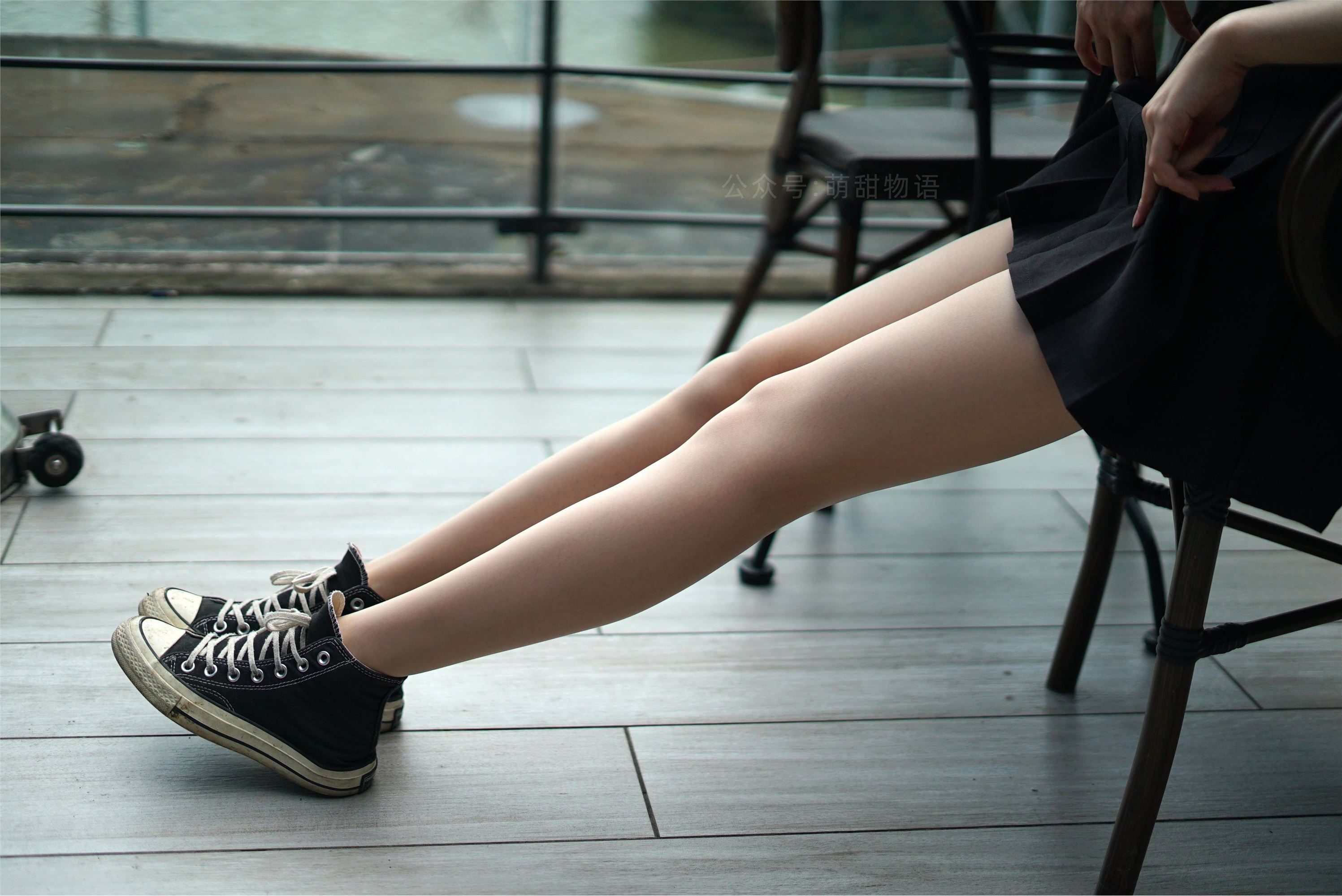 萌甜物语 XM107《清纯百褶裙-腿腿》